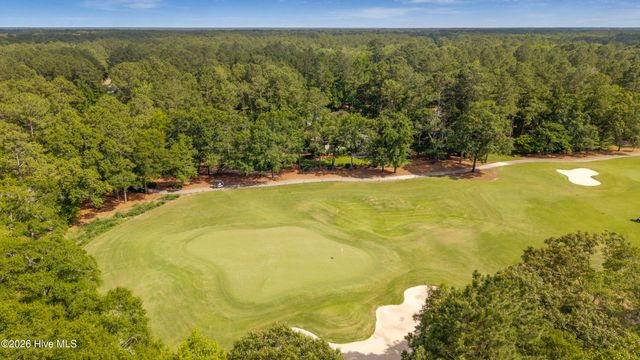 185 Red Berry Drive, Wallace, NC 28466