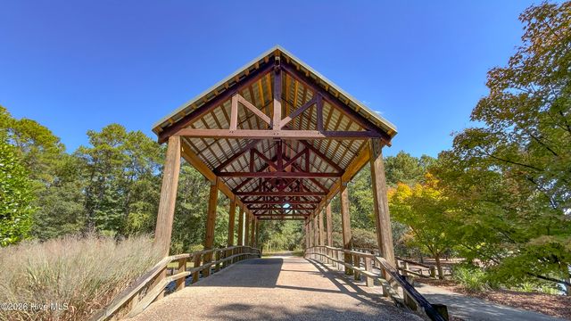 185 Red Berry Drive, Wallace, NC 28466