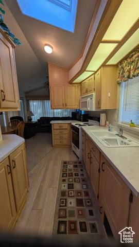 69 RED BLUFF RD, Hurricane, UT 84737