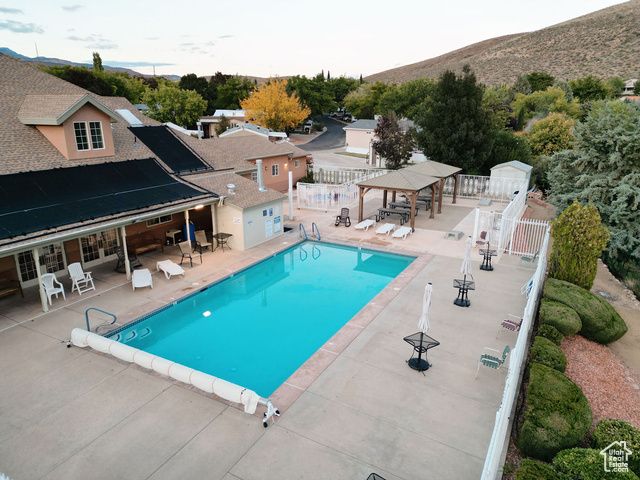 69 RED BLUFF RD, Hurricane, UT 84737