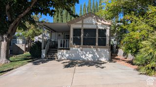 69 RED BLUFF RD, Hurricane, UT 84737