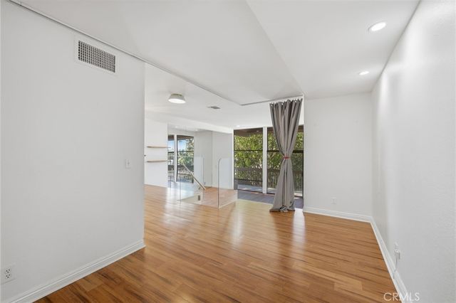 7202 Marina Pacifica Drive South S, Long Beach, CA 90803