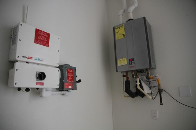 728 W Vassar, Fresno, CA 93705