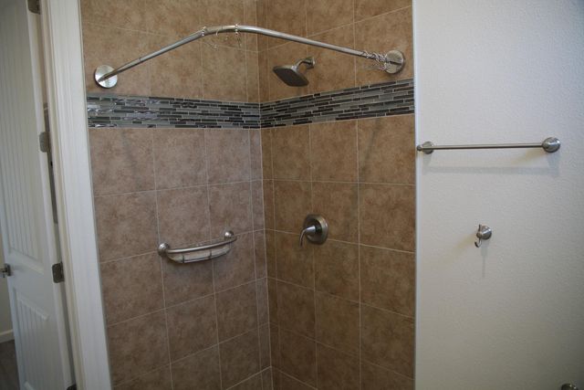 728 W Vassar, Fresno, CA 93705