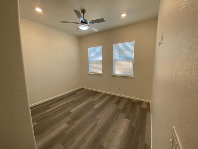 728 W Vassar, Fresno, CA 93705