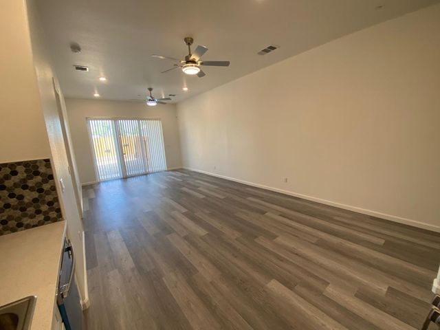 728 W Vassar, Fresno, CA 93705