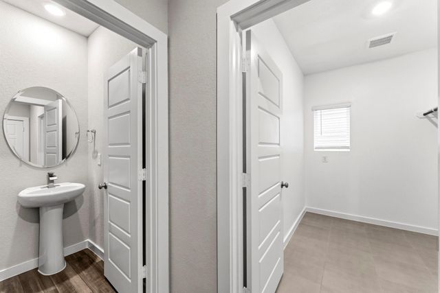 411 April Bay Drive, Conroe, TX 77316