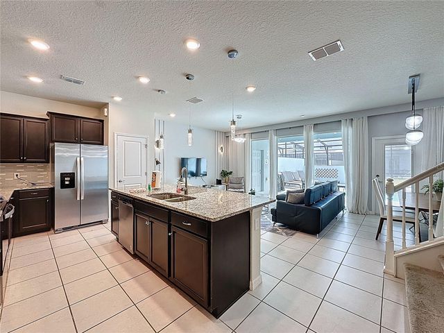 1366 LAVA TREE DRIVE, Davenport, FL 33897