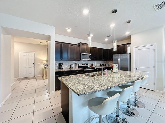 1366 LAVA TREE DRIVE, Davenport, FL 33897