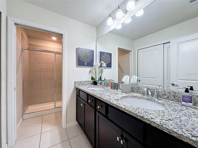 1366 LAVA TREE DRIVE, Davenport, FL 33897