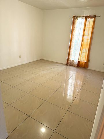 12839 Glenwolde Drive, Houston, TX 77099