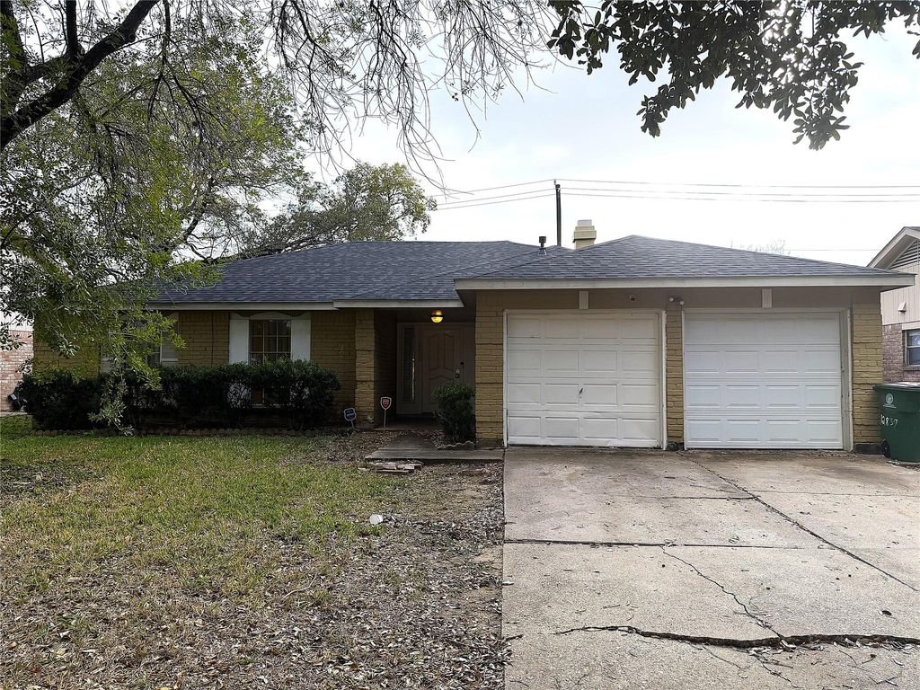 12839 Glenwolde Drive, Houston, TX 77099