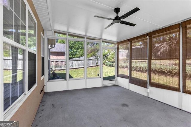 125 York Lane, Fayetteville, GA 30214