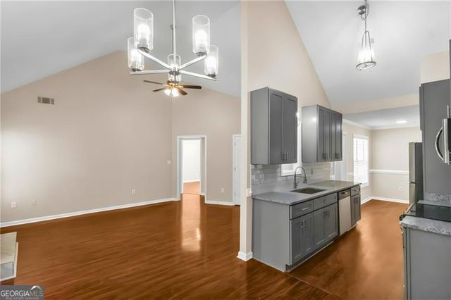 125 York Lane, Fayetteville, GA 30214