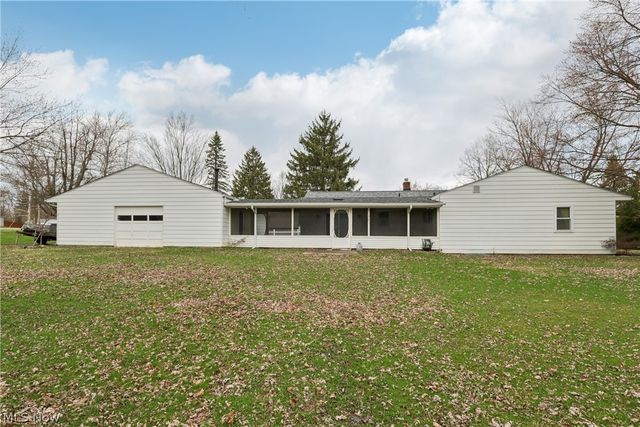 402 Yager Road, New Franklin, OH 44216