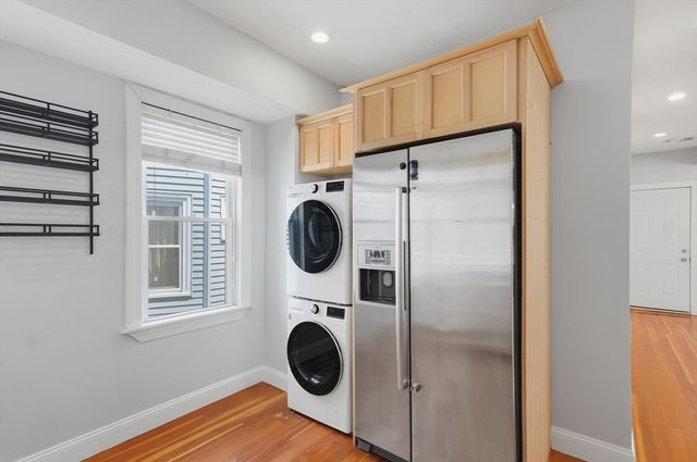 15 Juliette St 2, Boston, MA 02122