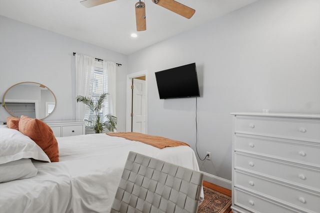 15 Juliette St 2, Boston, MA 02122