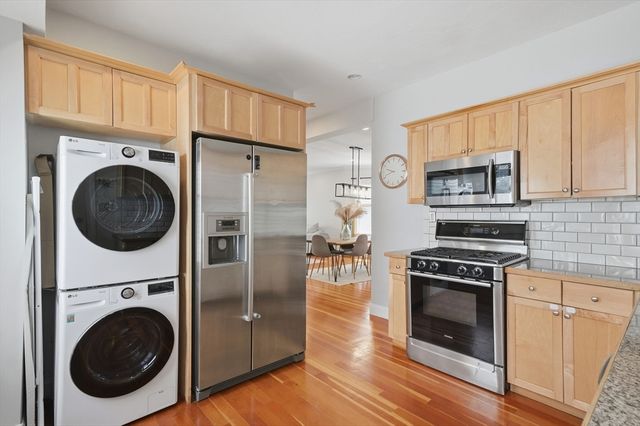 15 Juliette St 2, Boston, MA 02122
