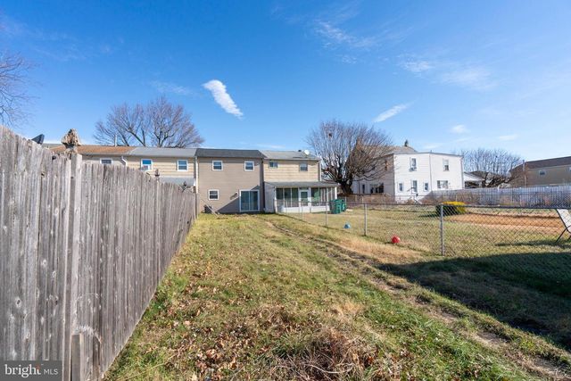 431 SEMINARY ST, Pennsburg, PA 18073