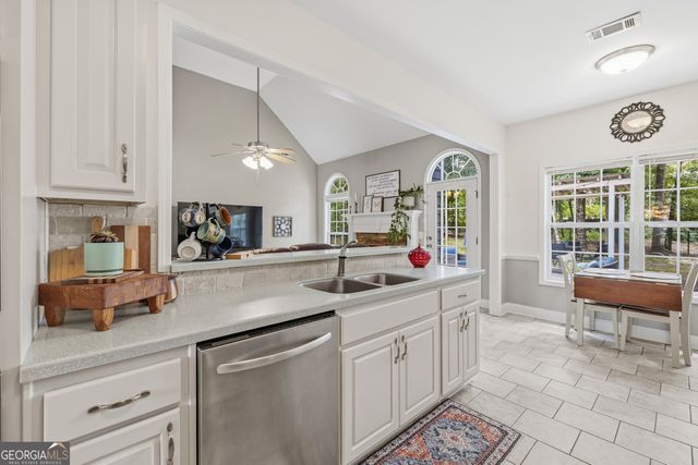 135 Clear Spring Lane, Oxford, GA 30054