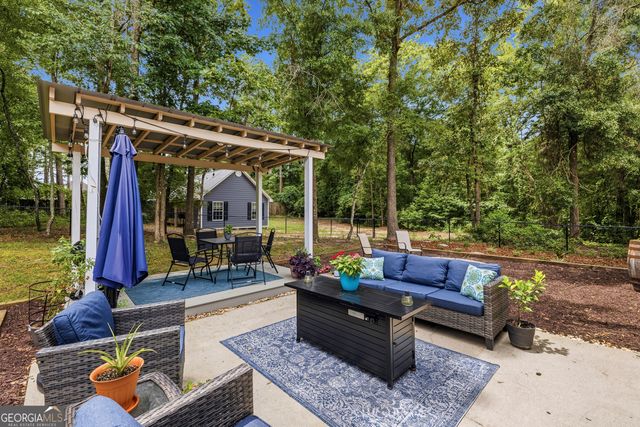 135 Clear Spring Lane, Oxford, GA 30054