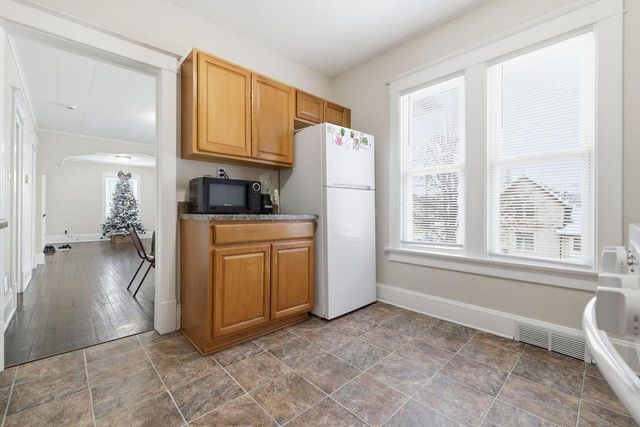 6503 24th AVENUE, Kenosha, WI 53143