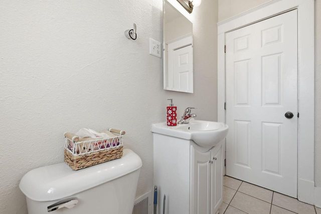 6503 24th AVENUE, Kenosha, WI 53143