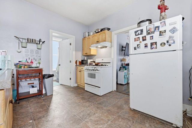 6503 24th AVENUE, Kenosha, WI 53143