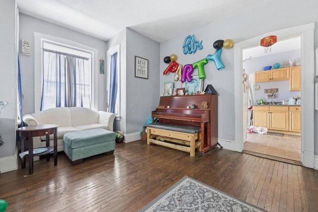 6503 24th AVENUE, Kenosha, WI 53143