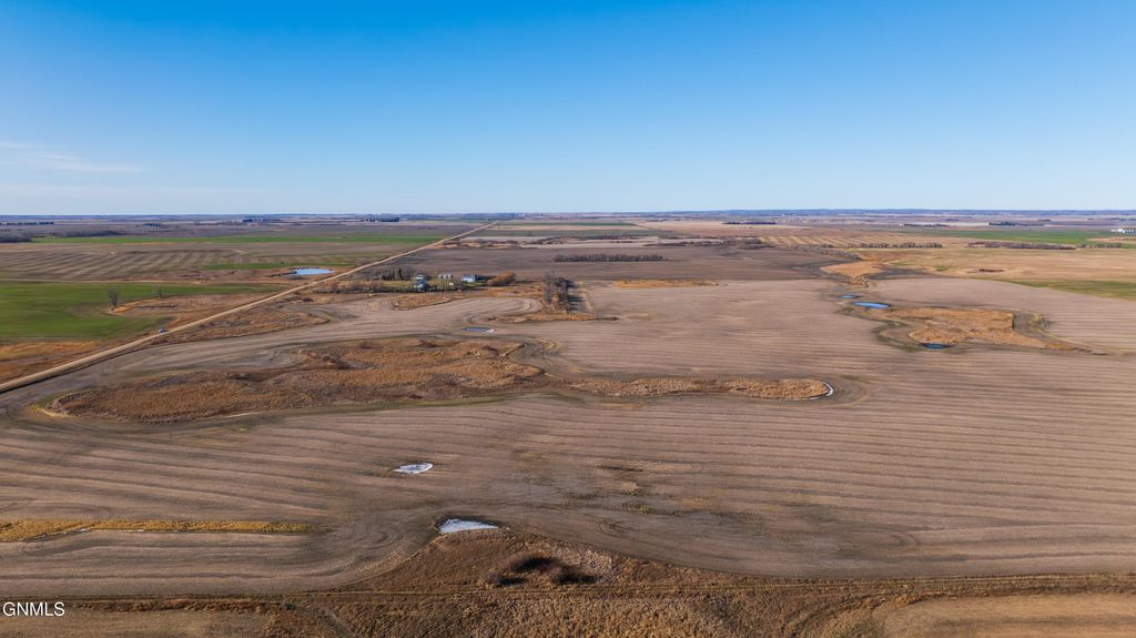 9410 53rd Avenue NE, Rolla, ND 58367 photo 10