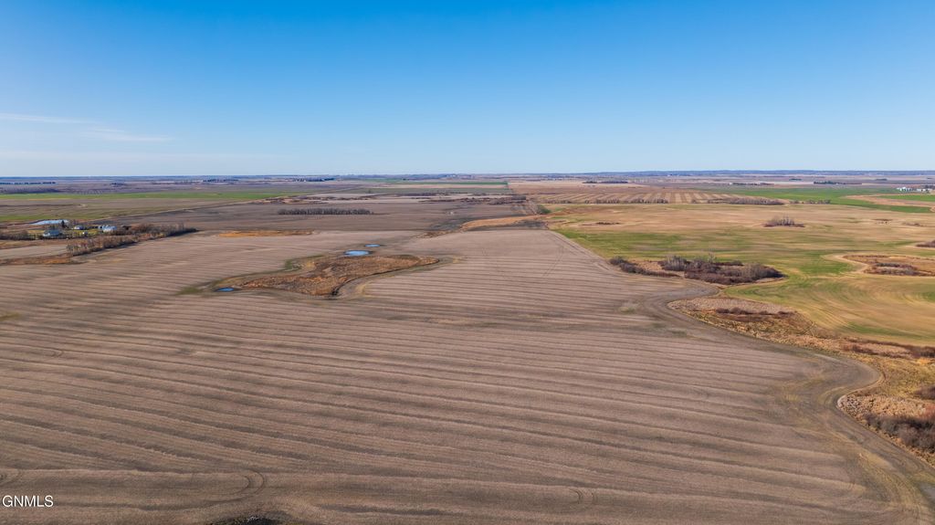 9410 53rd Avenue NE, Rolla, ND 58367 photo 11