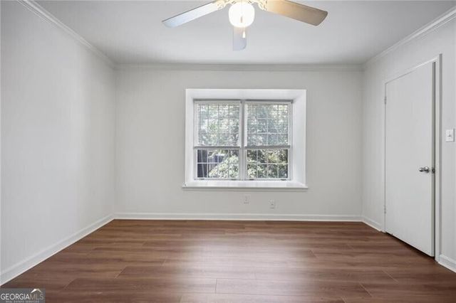 122 Woodmere Square NW, Atlanta, GA 30327