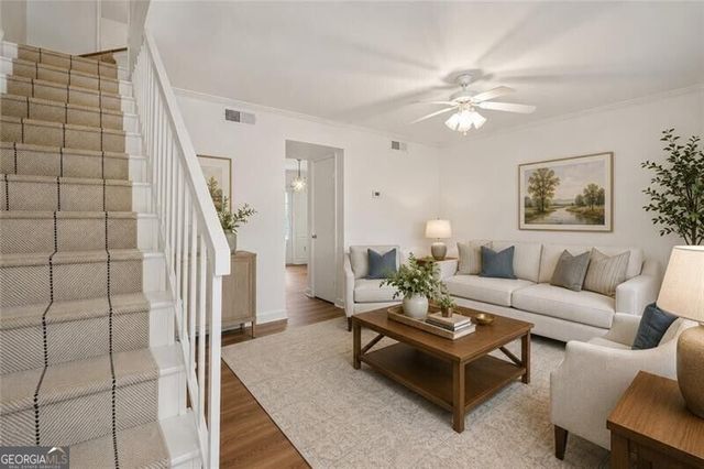 122 Woodmere Square NW, Atlanta, GA 30327