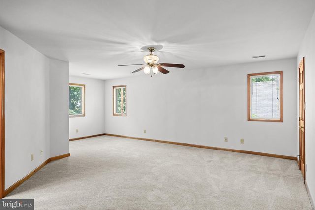 57 E CENTRAL AVE, Moorestown, NJ 08057