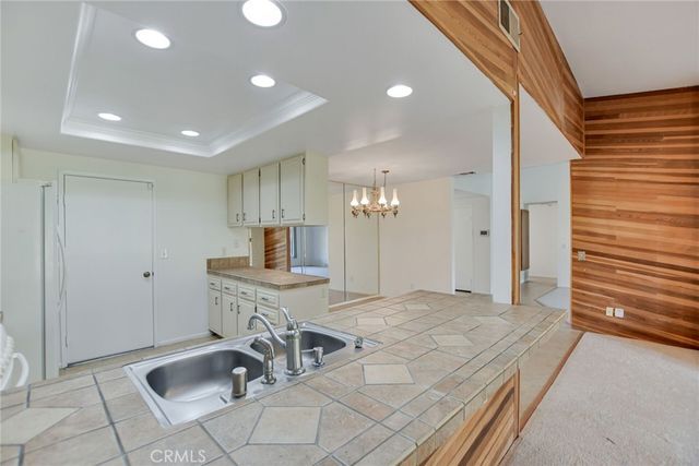 2186 Redwood, Hemet, CA 92545