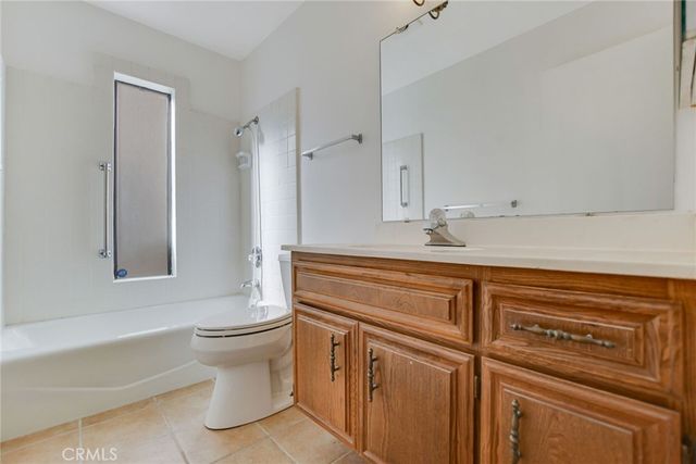 2186 Redwood, Hemet, CA 92545