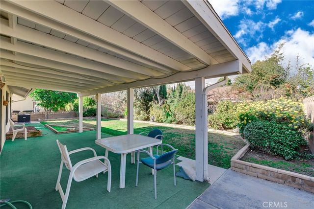 2186 Redwood, Hemet, CA 92545