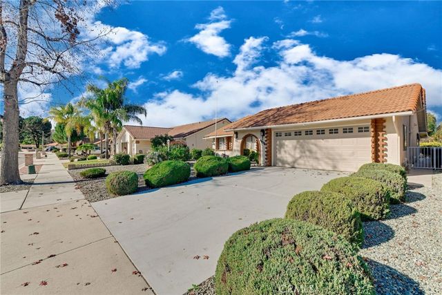 2186 Redwood, Hemet, CA 92545