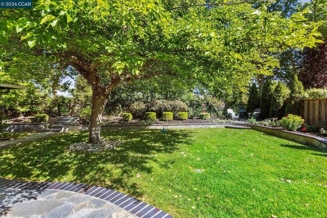 659 Park Hill Rd, Danville, CA 94526