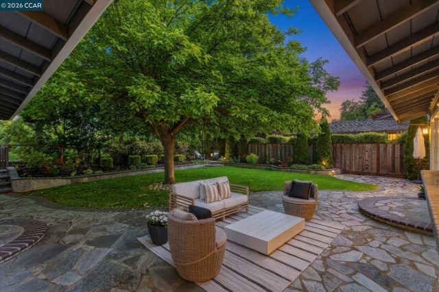 659 Park Hill Rd, Danville, CA 94526