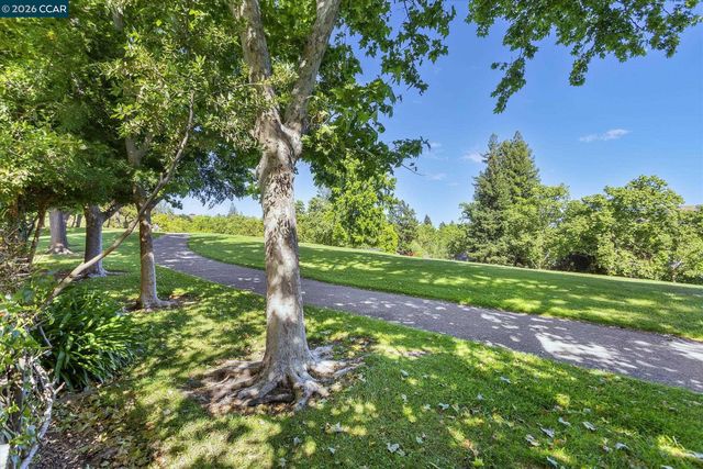 659 Park Hill Rd, Danville, CA 94526