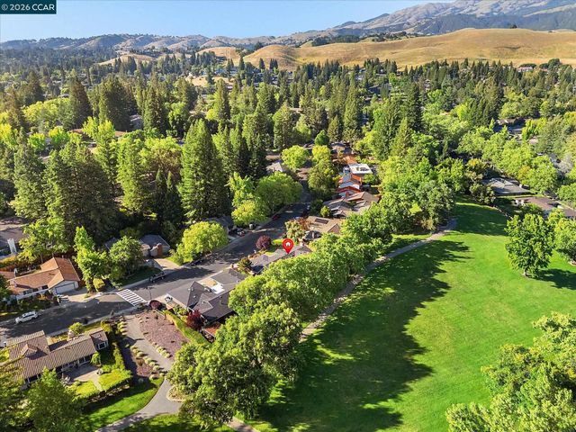 659 Park Hill Rd, Danville, CA 94526