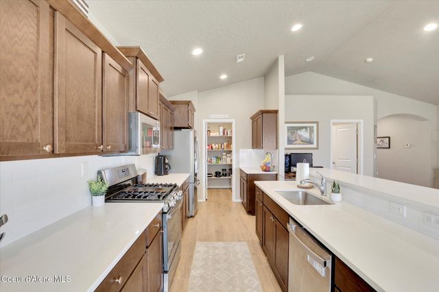 5994 W Alliance ST, Rathdrum, ID 83858