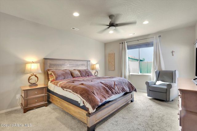 5994 W Alliance ST, Rathdrum, ID 83858