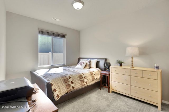 5994 W Alliance ST, Rathdrum, ID 83858