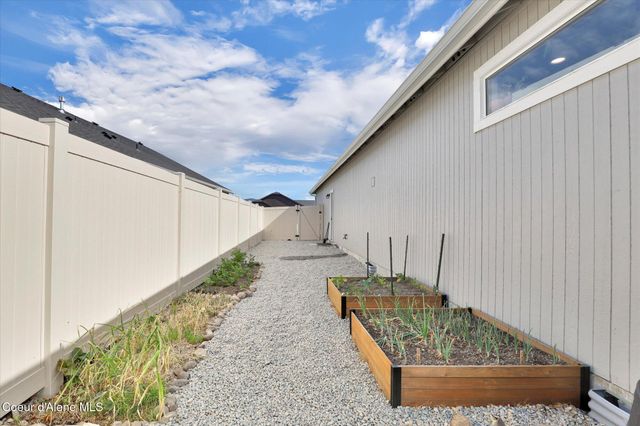 5994 W Alliance ST, Rathdrum, ID 83858