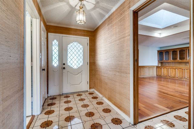 407 Yacht Club Drive, Rockwall, TX 75032