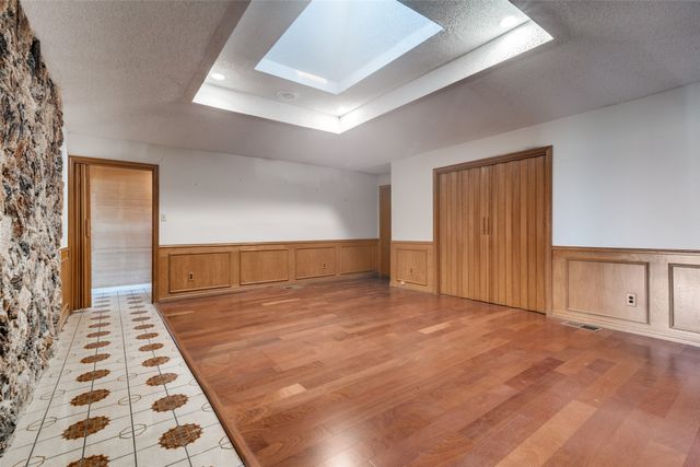 407 Yacht Club Drive, Rockwall, TX 75032