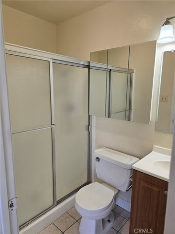 5700 Etiwanda, Tarzana, CA 91356