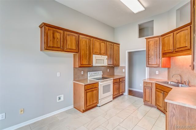 7613 Preservation Park Drive, Montgomery, AL 36117